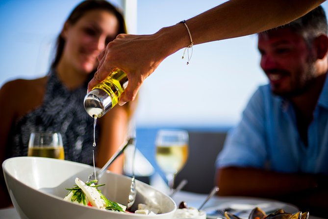 Private Beautiful Day or Romantic Sunset Cruise with Meal and Drinks - The human part: the crew makes this cruise memorable
