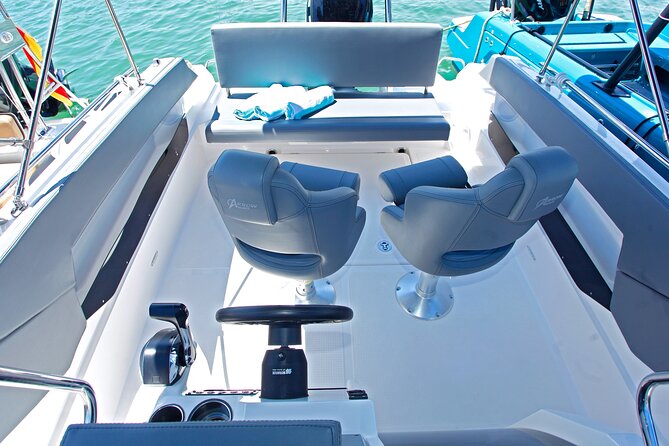 Private Boat Rental Abaris 23 from Alcudia - Bareboat vs. captain: how to avoid surprises on Mallorca