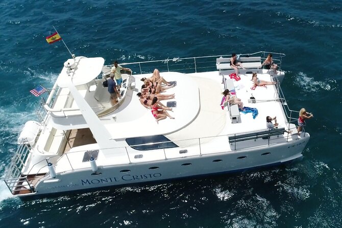 Private Catamaran Charter with Transfer, Buffet and Snorkeling - Comfort details that matter on a catamaran