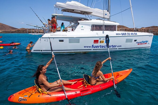 Private Catamaran trips to Lobos Island in Lagoon 400 - Private Lagoon 400: why this Lobos catamaran feels different