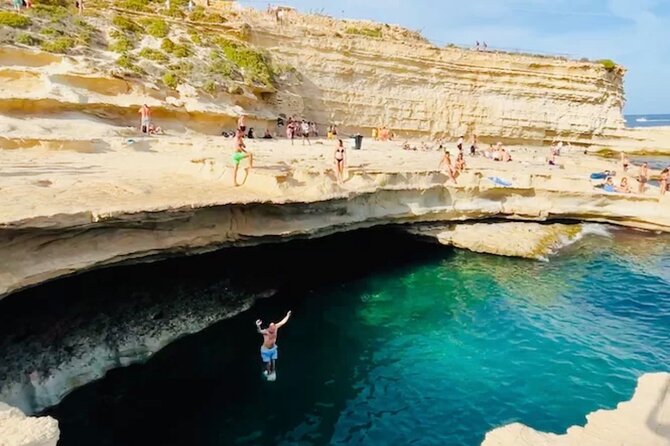 Private Customizable 6hr tour - Blue Grotto Il-Hnejja: panoramic views with an optional boat ride