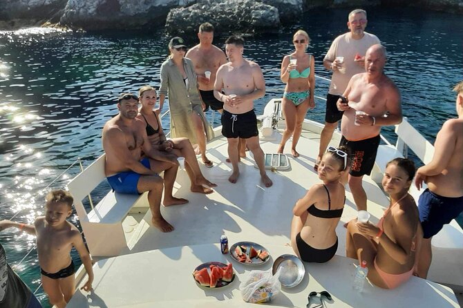 Private daily Cruise or Sunset for Swimming Max 15 persons - Key highlights worth booking