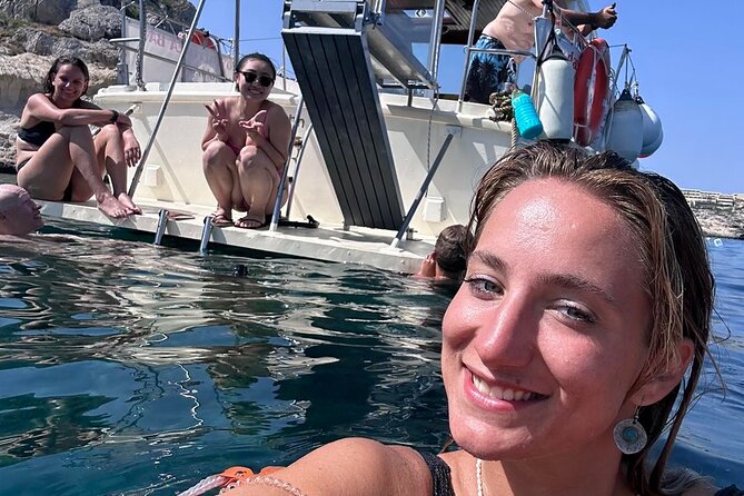 Private daily Cruise or Sunset for Swimming Max 15 persons - Meet at Akti Sachtouri 8, then let the sea do the work