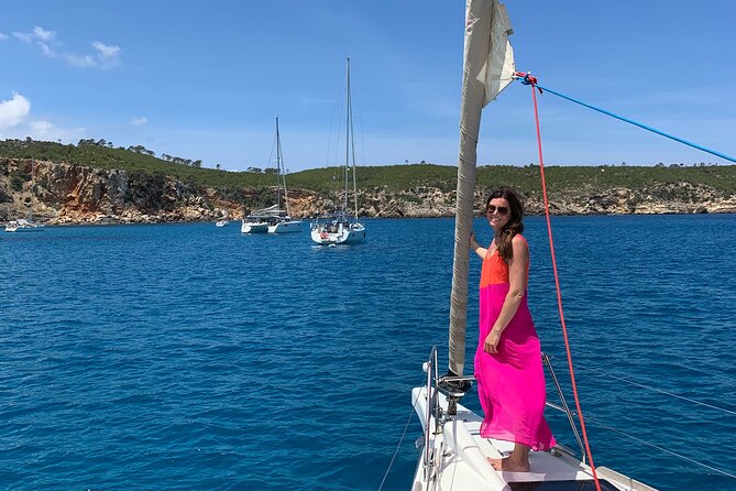 Private Experience Full-day Sailing in Ibiza and Formentera - Lunch at a Beach Club: What You Can Control