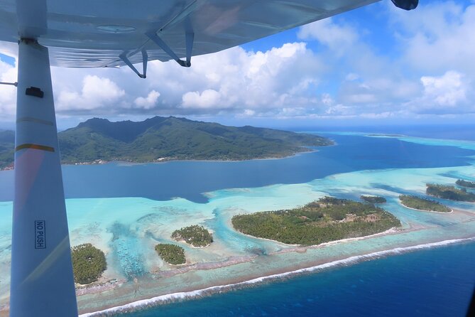 Private flight, in a light plane over the Polynesian motus from Raiatea - If your route reaches Bora Bora: longer views worth timing