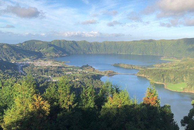 Private Full-Day 4x4 Tour to Lagoa do Fogo & Lagoa das Sete Cidades - Entering São Miguel the right way: private 4x4 over main roads