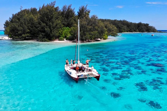 PRIVATE Full Day Tour : Moorea Snorkeling & Sailing on a Catamaran named Taboo - Your boat day on Taboo: what the private setup really means