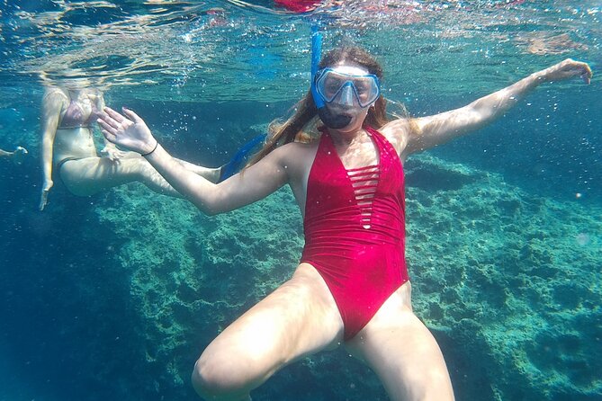 Private Full-Day Yacht Tour in Maltese Islands - Where you meet and how the 9:30 start plays out