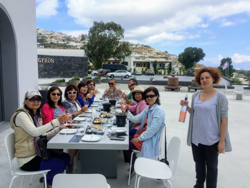 Private Group Visit to Akrotiri & 3 Wineries with Tastings - Santorini’s Oldest Wine Clues: What the Tasting Tutorial Teaches