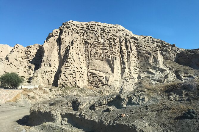 Private Highlights tour: Discover Santorini Like a Local - Red Beach and Perivolos black sand: volcanic color with a real break