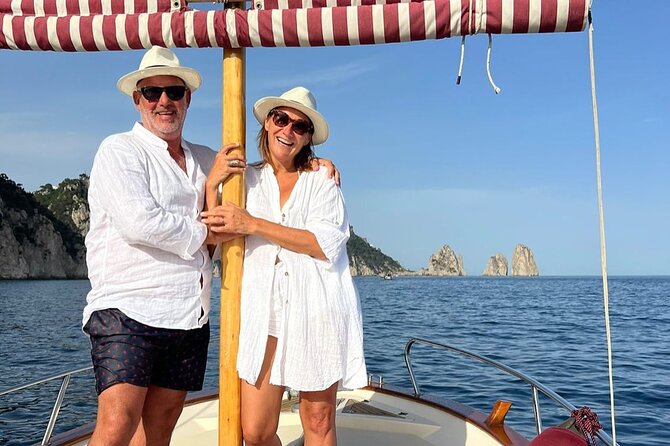 Private Island of Capri Boat Tour for Couples - What’s included vs not included: the value check