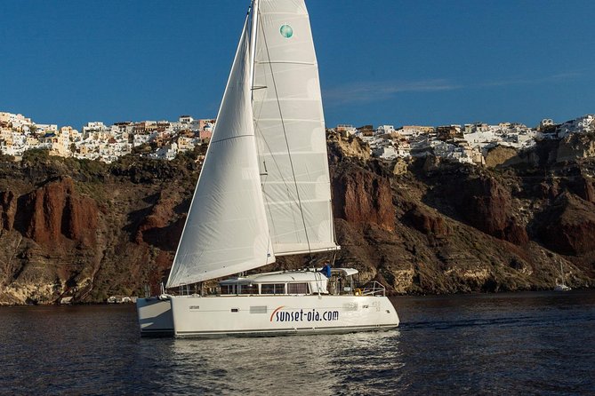Private Morning Tour Lagoon 400-380 Sailing in Santorini ,lunch, drink, transfer - Nea Kameni Hot Springs: Warm Water, Volcanic Mud, Tight Timing