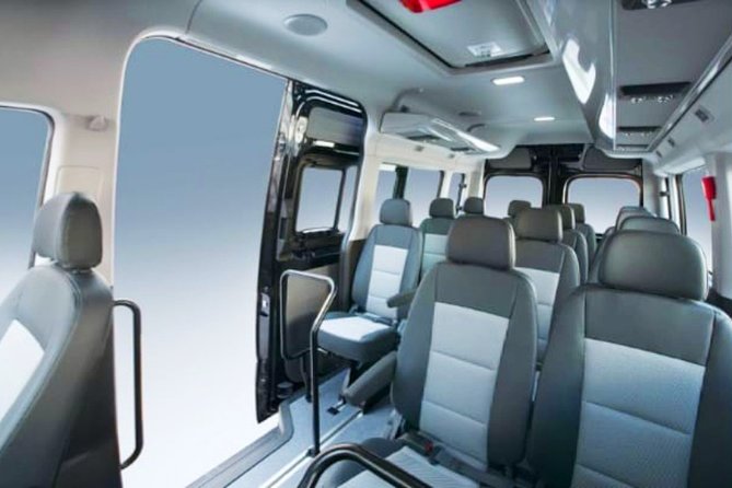 Private One Way Transfer from Manuel Antonio to San José (Airport SJO) - A Simple, Stress-Saving Drive to SJO