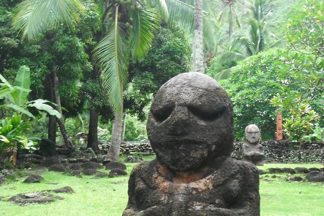 private Tahiti island discovery - Stop 2: Faarumai Waterfalls and the short 5-minute walk