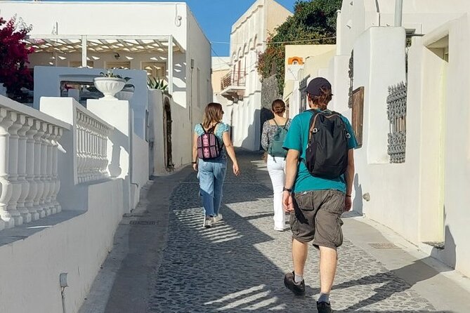 Private Tailor-Made Santorini Tour with Local Driver - Imerovigli, Megalochori, and Pyrgos: village Santorini with perspective