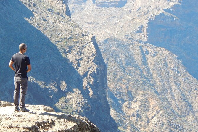 Private Tour Guide in Gran Canaria - Valle de Agaete: coffee and tropical fruit with a wine cellar tasting