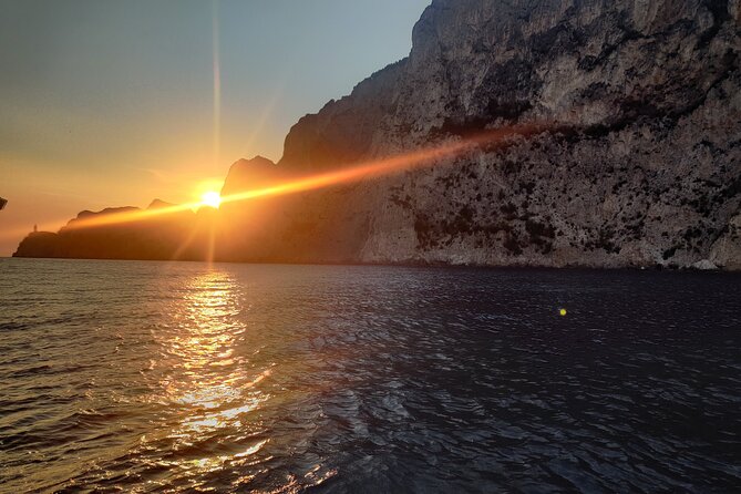Private tour in a typical Capri boat - What’s on board that matters once you’re out in the sun