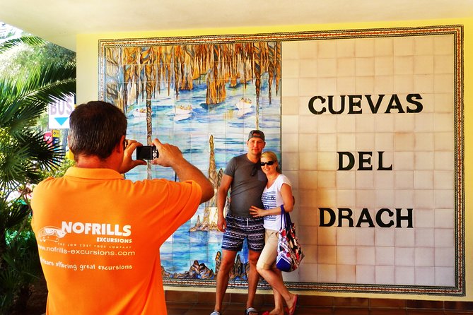 Private Tour: Mallorca Caves of Drach and Majorica Pearl Factory - Cuevas del Drach: steps, wet floors, and a cool-down from the sun