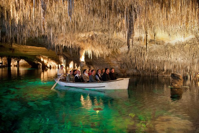 Private Tour: Mallorca Caves of Drach and Majorica Pearl Factory - Pickup and timing in a private minivan (the comfort you’re buying)