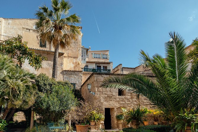 PRIVATE TOUR of Palma de Mallorca: Highlights & Hidden Gems - Reial Convent de Sant Francesc and a beloved Mallorquin missionary