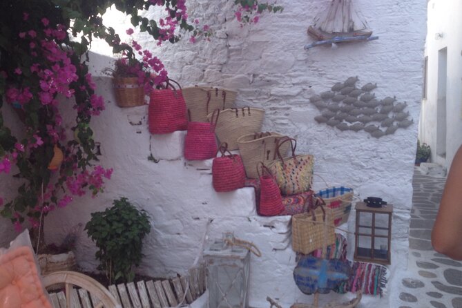 Private Tour on Paros Island - How Dimitri and Patricia change the feel of the day