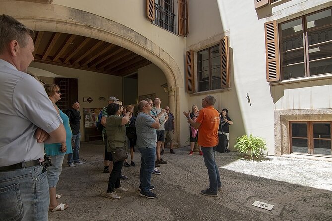 Private Tour: Palma de Mallorca Old Town - Pacing and practical stuff for a 2.5-hour walk