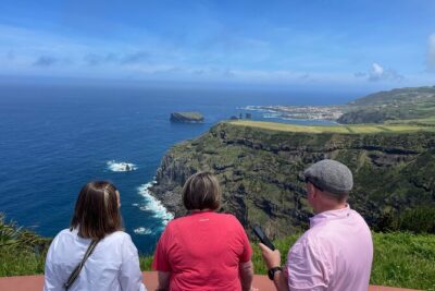 Private Tour Volcanic Lakes Sete Cidades and Lagoa do Fogo - Pickup and comfort: what “private” means on São Miguel