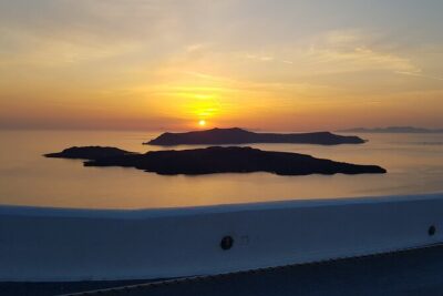 Private Transfer from-to Santorini airport to-from anywhere in Santorini Island - Flat Fee Pricing: The One Thing That Makes It Feel Easy