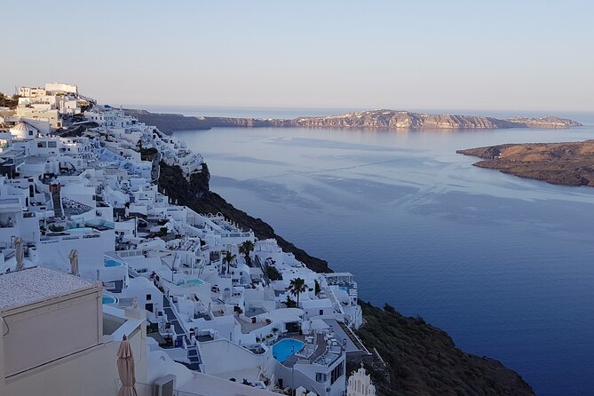 Private Transfer from-to Santorini airport to-from anywhere in Santorini Island - The Ride: Short Duration, Still Worth Getting Right