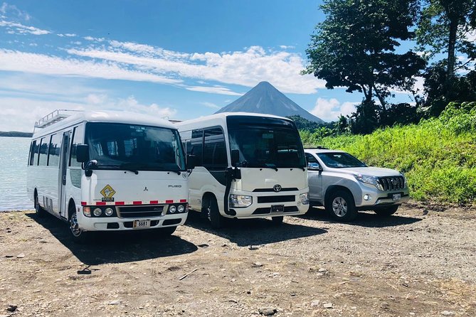 Private Transfer La Fortuna To Int. Airport Liberia From 1 to 6 passengers - Private Door-to-Airport Value for La Fortuna to Liberia