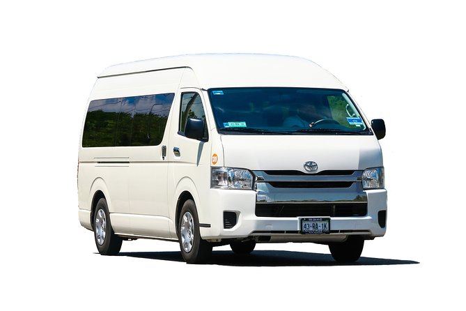 Private Transfer: Liberia International Airport from|to Hotels - When Flights Change: How to Protect Your Day