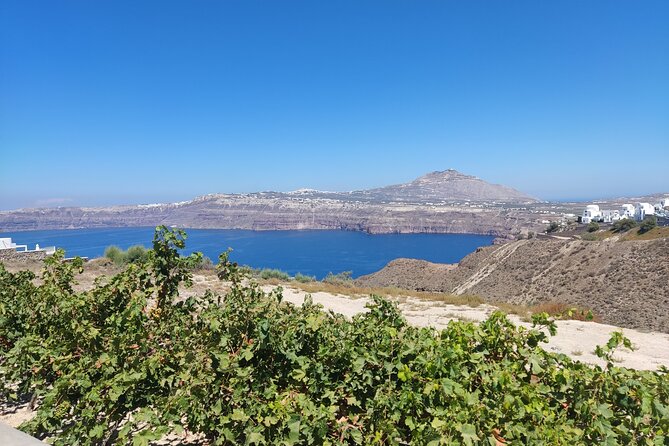 Private Transfer Santorini One-way From/To Airport, Port & Hotel - Airport transfer: short ride, good info, no stress