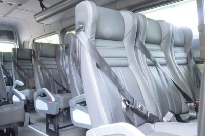 Private Transfer Tamarindo Beach to/from Liberia Airport - The 1-hour A/C transfer to Tamarindo: comfort with real-world timing