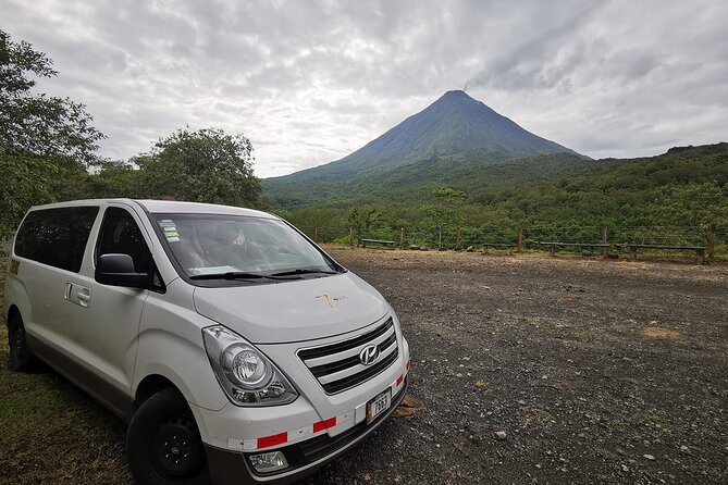 Private Transportation from LIBERIA AIRPORT to LA FORTUNA - The drive from Liberia to La Fortuna: what 2–3 hours feels like