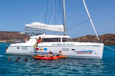 Private trips to Lobos Island in Catamaran Lagoon 421 - Boarding at Fuertecharter: privacy, Lagoons, and a no-hassle start