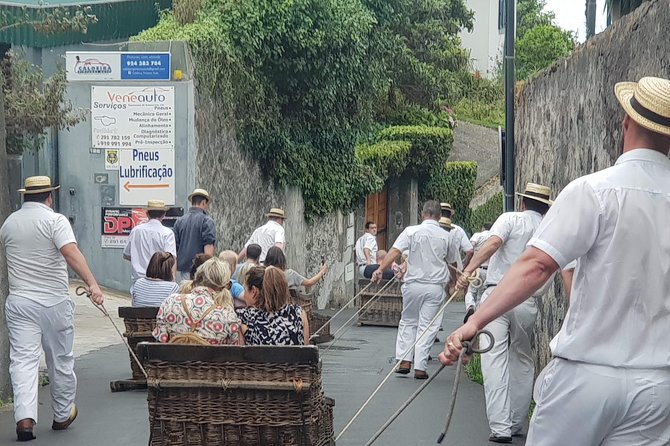 Private Tuk Tuk Tour to Old Town + Monte in Funchal - Monte to Old Town by Tuk Tuk: The smart way to beat the steep problem