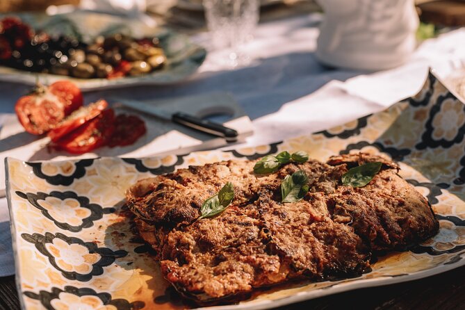 Private Wine and Food Tasting Immersed in Nature in Milo - What the Two-Hour Afternoon Really Feels Like