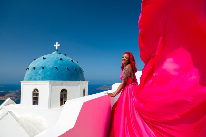 Professional Flying Dress Photoshoot In Santorini - Flying Dress Photos in Santorini: What You’re Really Booking