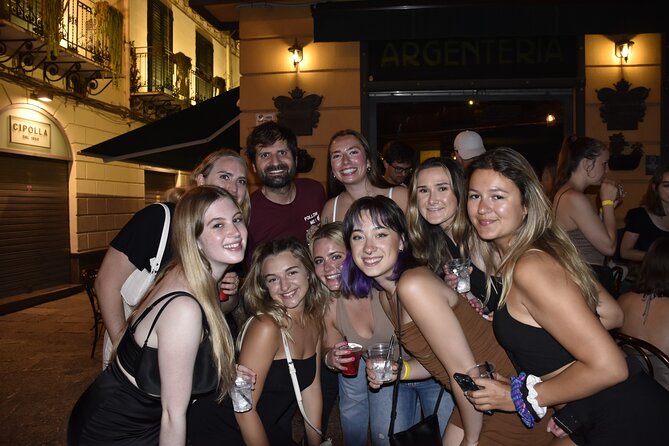 Pub Crawl Palermo - Centro Storico Paterno (Stop 2): free shots and wristband deals