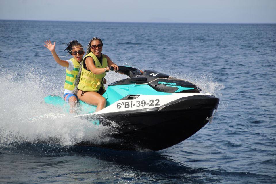 Puerto del Carmen: Single or Double Jet Ski Rental - The Session Flow: From check-in to throttle time