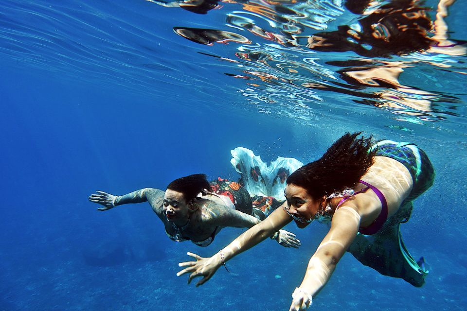 Radazul: Mermaid Experience and Photo Shoot - Mermaid Training With a Monofin: Breathing, Submersion, and Staying Calm