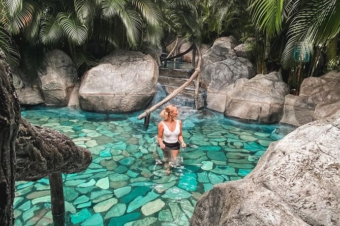 Relaxing Hotsprings and La Fortuna Visit Scenic views of Arenal - Price and Logistics: Does $155 Make Sense?