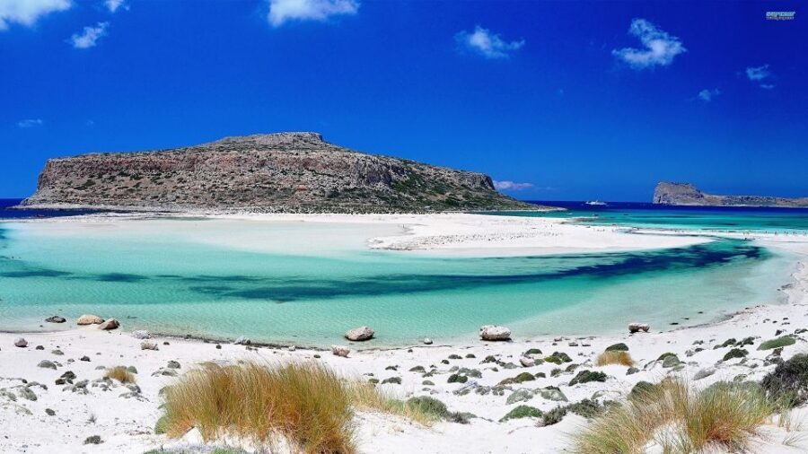 Rethymno Area: Gramvousa Island & Balos, Boat Ticket Extra - Gramvousa Beach: swim time, plus the “watch your feet” reality