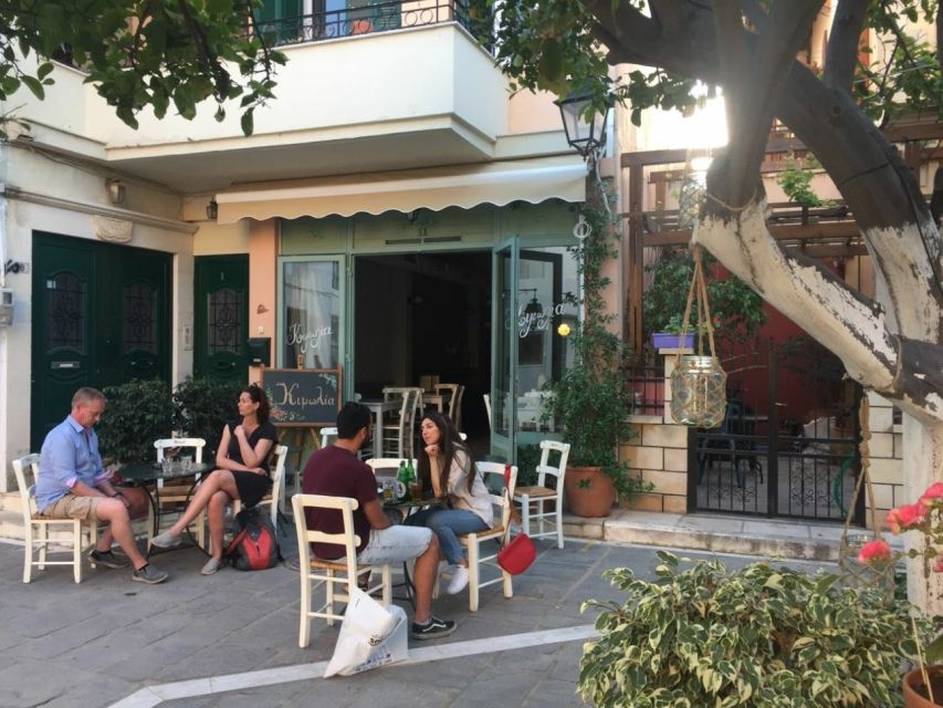 Rethymno: Old Town Walking Tour with Meal - Vegetarian options: how the tour keeps the main meal inclusive
