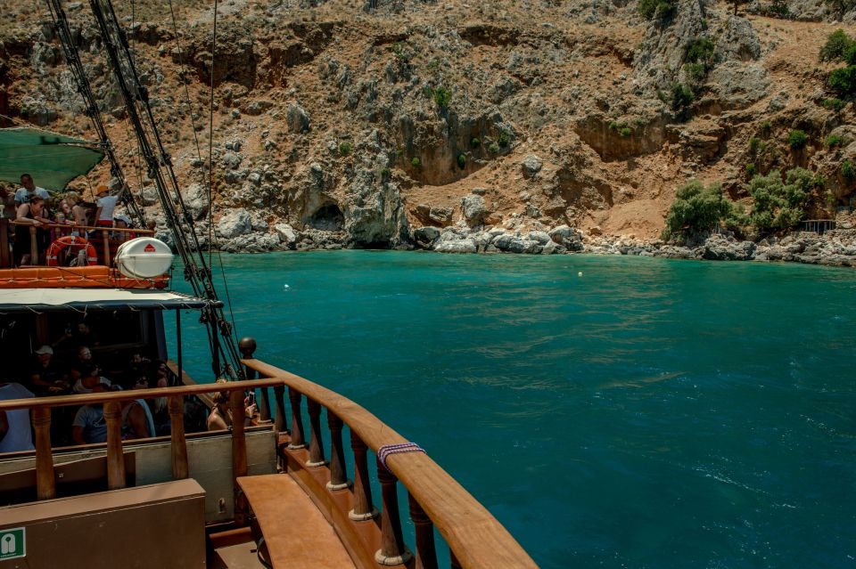 Rethymno: Pirate Boat Cruise with Swimming Stops - Return Cruise: Kefalas Caves and the Venetian Harbor Views