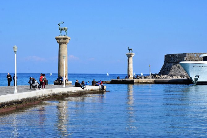 RHODES BEST FIRST IMPRESSION FOR CRUISE SHIP VISITORS - 4 people - Lindos without the bus feeling: village first, then Acropolis only if you want it