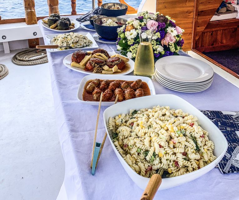 Rhodes: Cruise with 3 Stops, Lunch and Unlimited Drinks - Setting out from Rhodes Town: what this cruise feels like