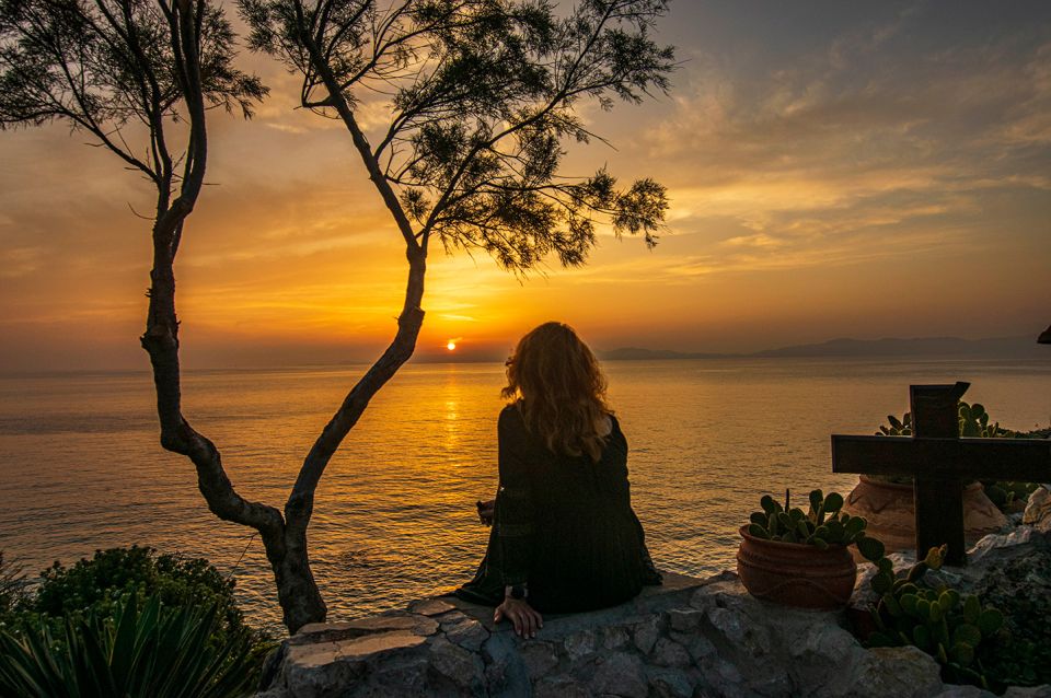 Rhodes: E-bike Highlights Sunset or Morning Photo Tour - Riding the medieval walls: gates, moat crossings, windmills, and St. Nicholas