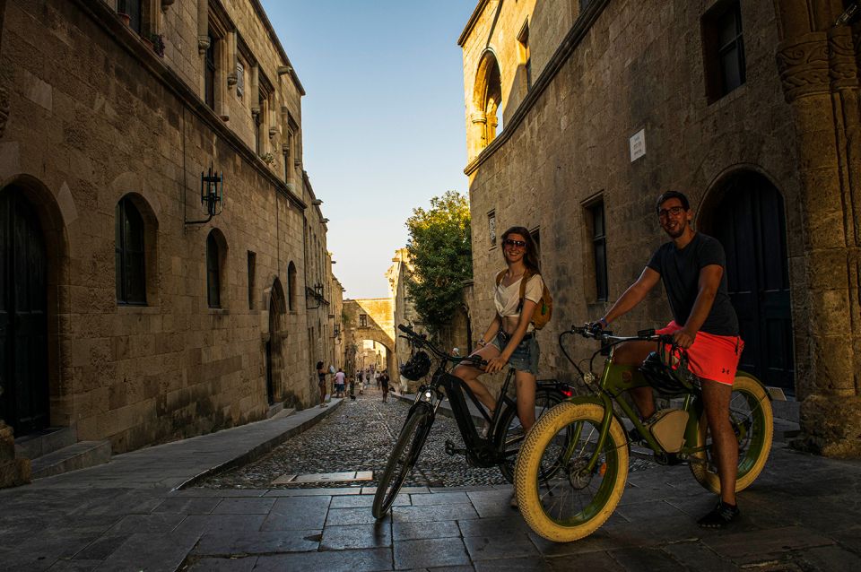 Rhodes: E-bike Highlights Sunset or Morning Photo Tour - Monte Smith and the Acropolis view: where the town stretches out