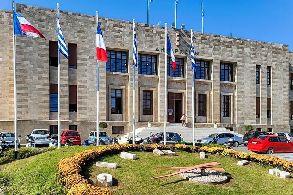 Rhodes: Hop-On Hop-Off Sightseeing Bus Tour - FAQ
